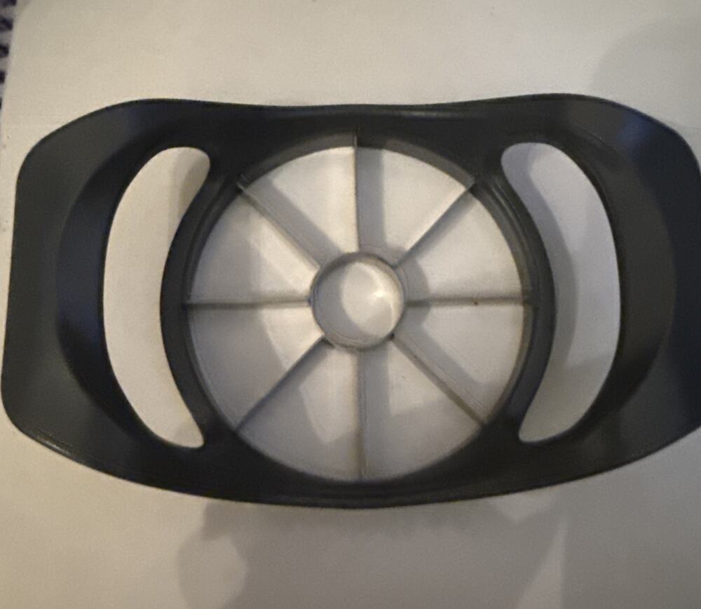 8-Wedge Stainless Steel Apple Slicer and Corer, Black